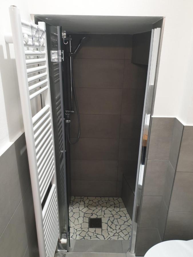 Residenza Azzurra Otel Cattolica Dış mekan fotoğraf