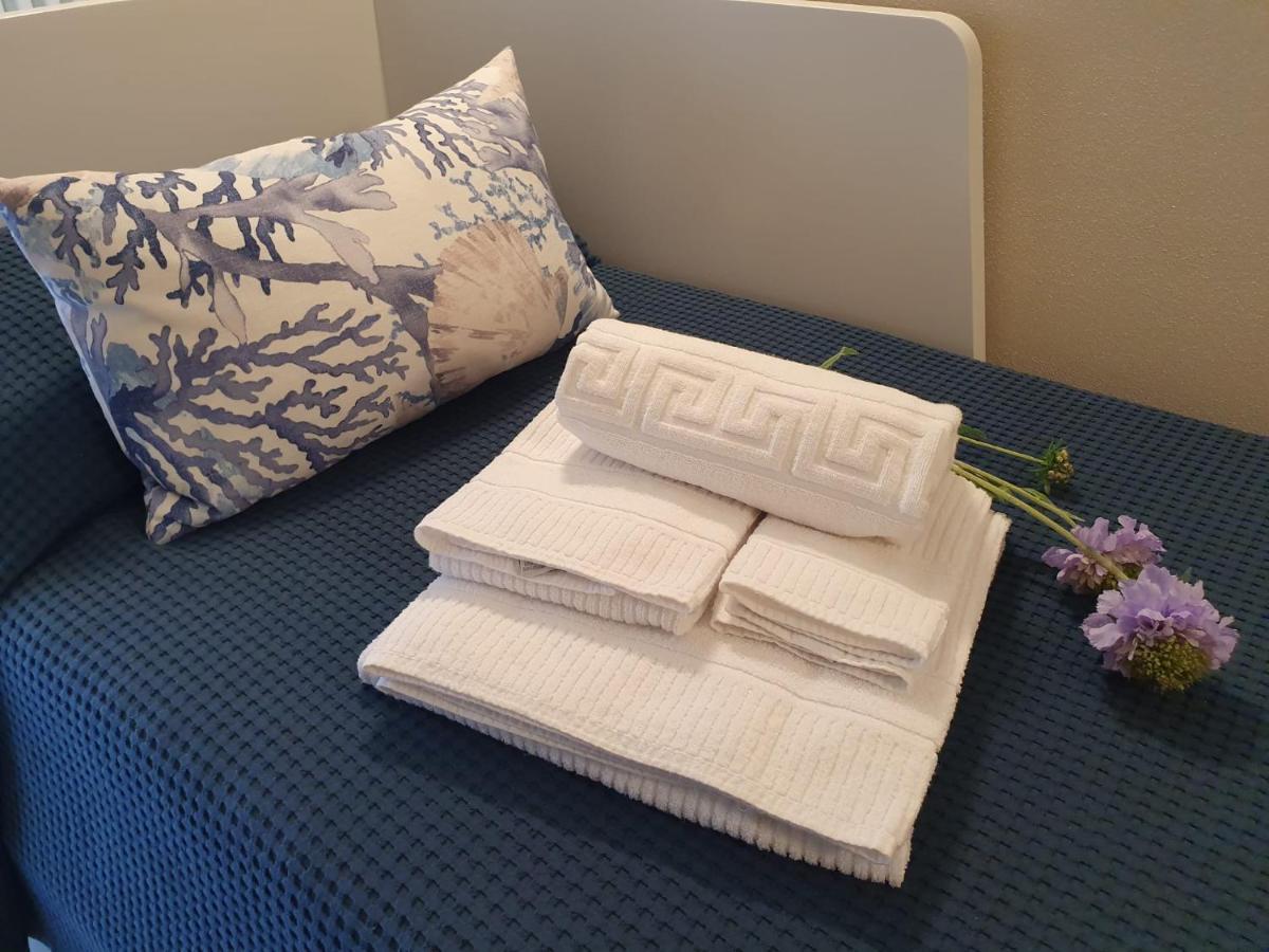 Residenza Azzurra Otel Cattolica Dış mekan fotoğraf